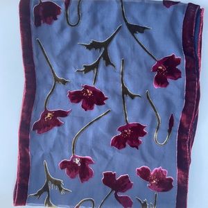 Shawl/Scarf/Wrap-Unkown Manufacturer Pre-owned, Silk & Rayon